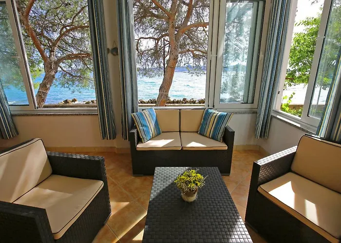 公寓 Seafront - Directly At The