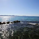Seafront - Directly At The Appartement *