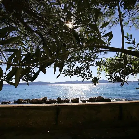 Seafront - Directly At The זאדאר