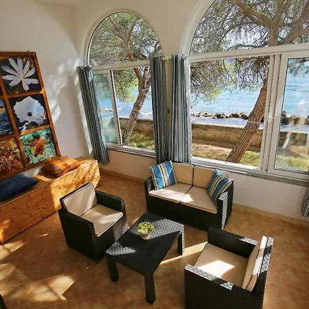Апартаменты Seafront - Directly At The *